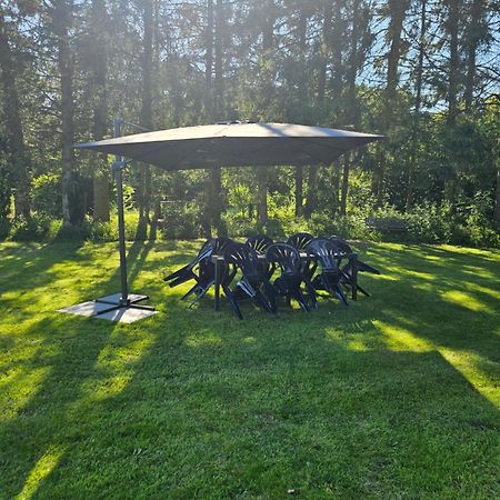 Вілла La Bergerie La Bruyere Екстер'єр фото